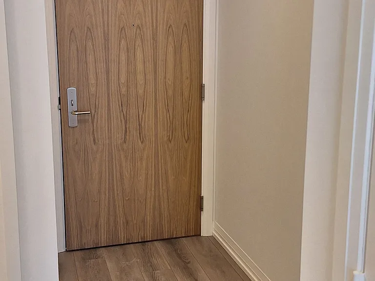 27 Korda Gate N #1610 — Photo 1