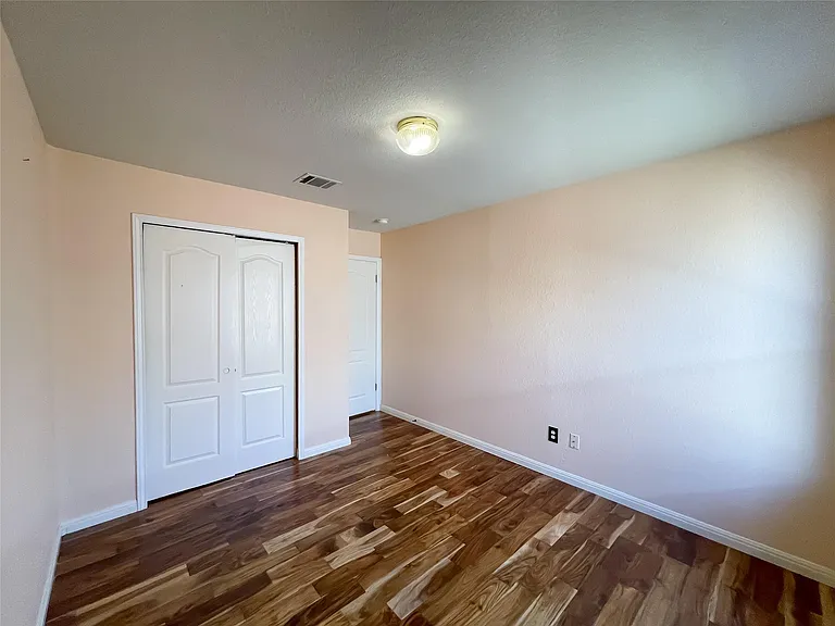 3906 Haleys Way — Photo 10