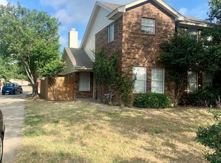 410 Nita Ln, Euless, TX 76040