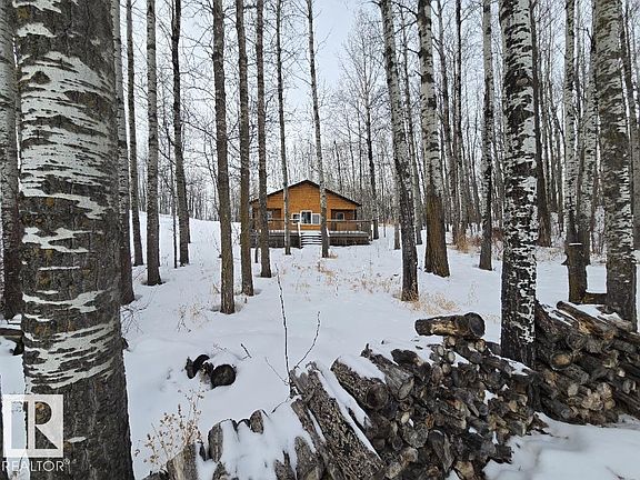 2nd image of 52123 Range Rd #25