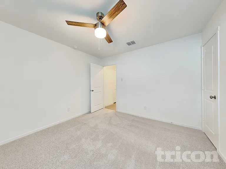1624 Parliar St — Photo 12
