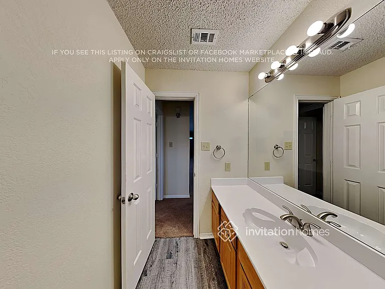 3302 Hunter Cove Dr — Photo 18