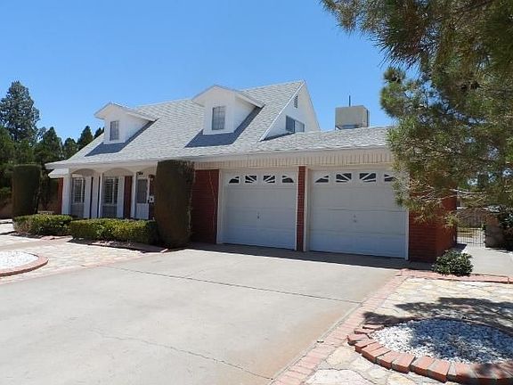 3rd image of 8304 Shaver Dr