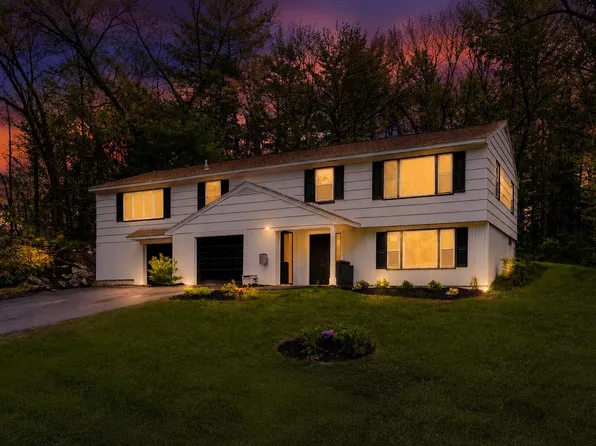 12 Davis Road, Merrimack, NH 03054