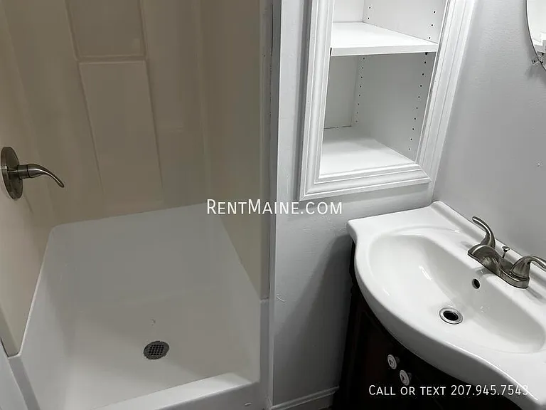 145 Union St #15 — Photo 8