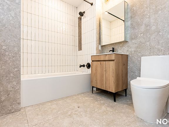 5th image of 128 Montrose Ave #305