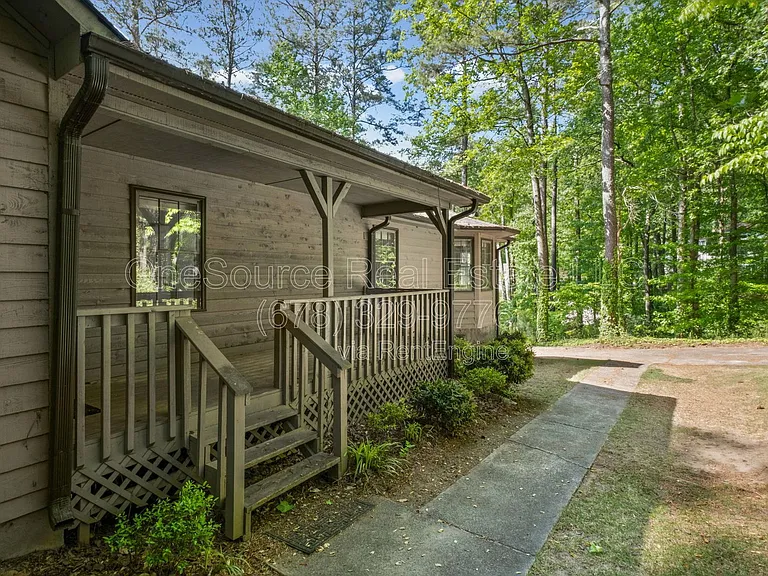 195 Cross Brook Dr #A — Photo 4