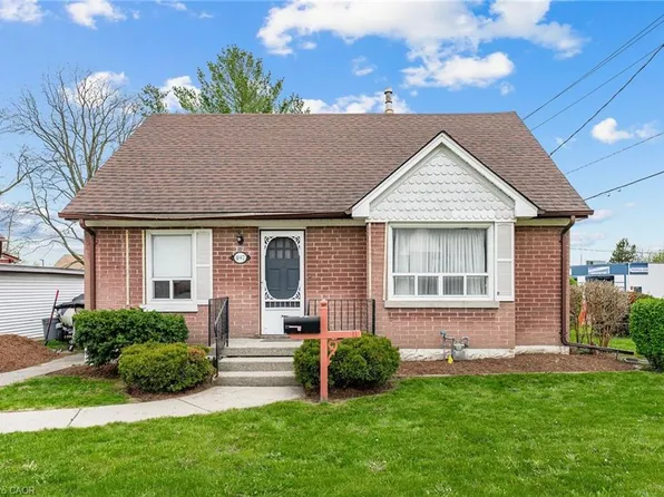 497 Victoria St S, Kitchener, ON N2M 3A6
