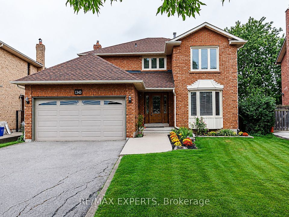 1st image of 1343 Greenwood Cres