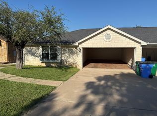 3209 Macarthur Ave #B, Leander, TX 78645