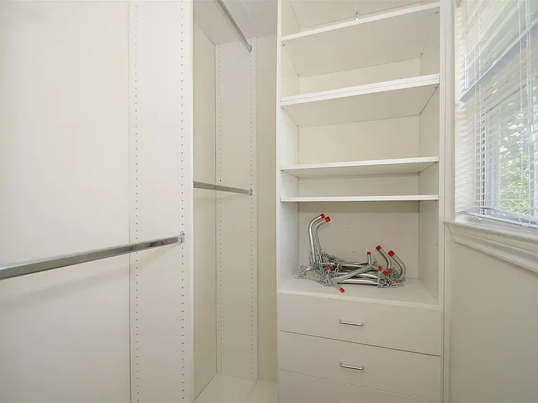 5606 Claybeck Ln — Photo 24