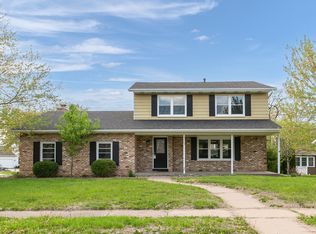 3503 32nd St, Moline, IL 61265