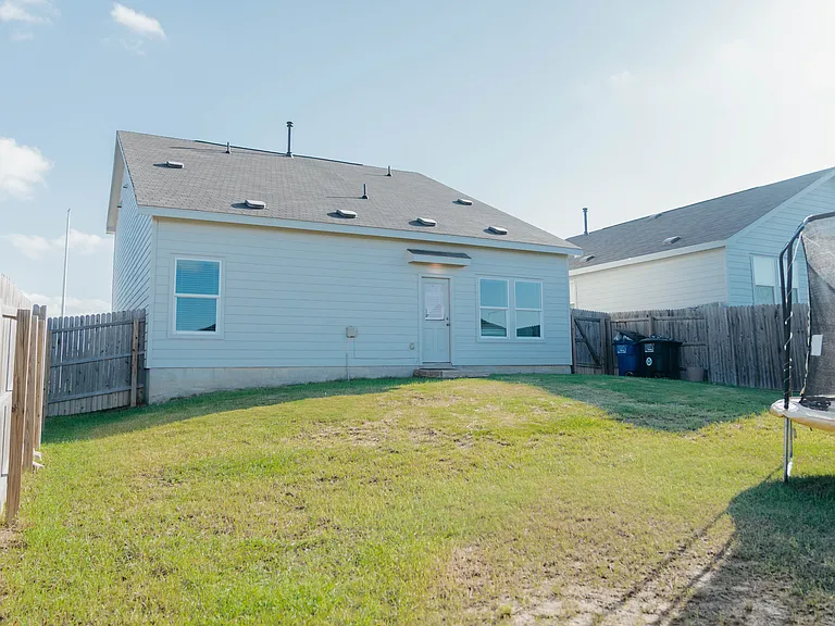 2721 Green Finch — Photo 15