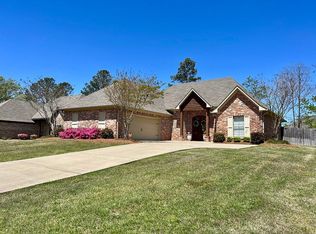 316 N Falls Xing, Madison, MS 39110