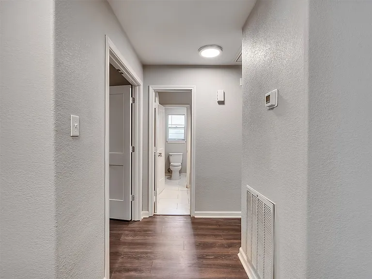 2030 Lone Rock Dr — Photo 23