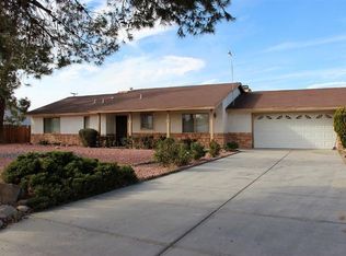 21100 Geronimo Rd, Apple Valley, CA 92308