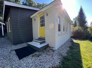 71 Underwood Rd, Falmouth, ME 04105