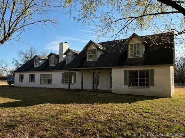 1861 W 420th Rd, Adair, OK 74330
