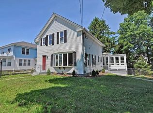 40 Elm St, Webster, MA 01570