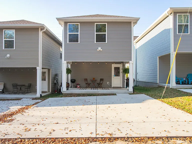 302B Ensley Ave — Photo 32