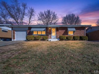 223 Southampton Dr, Saint Louis, MO, 63125