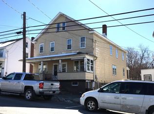 10 E Phillips St, Coaldale, PA 18218