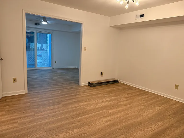 1108 Palmerton Dr — Photo 14