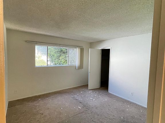 5th image of 602 Pier Ave #3