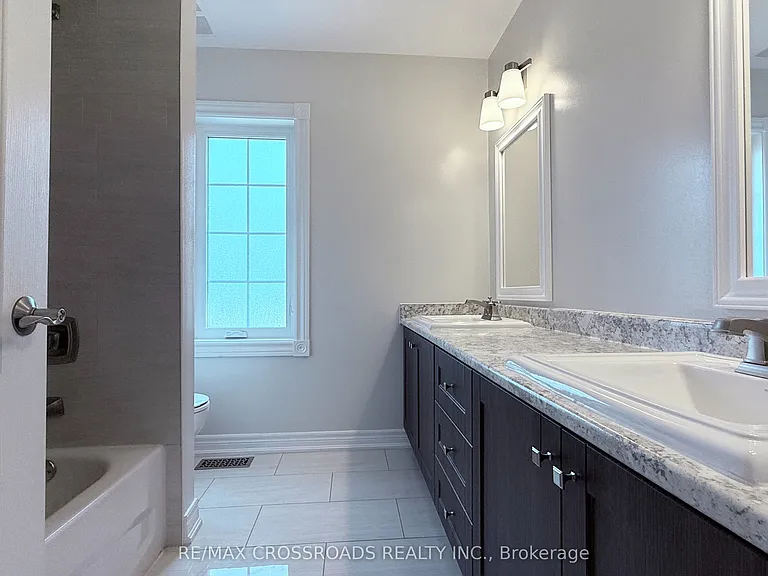 72 Skywood Dr — Photo 31