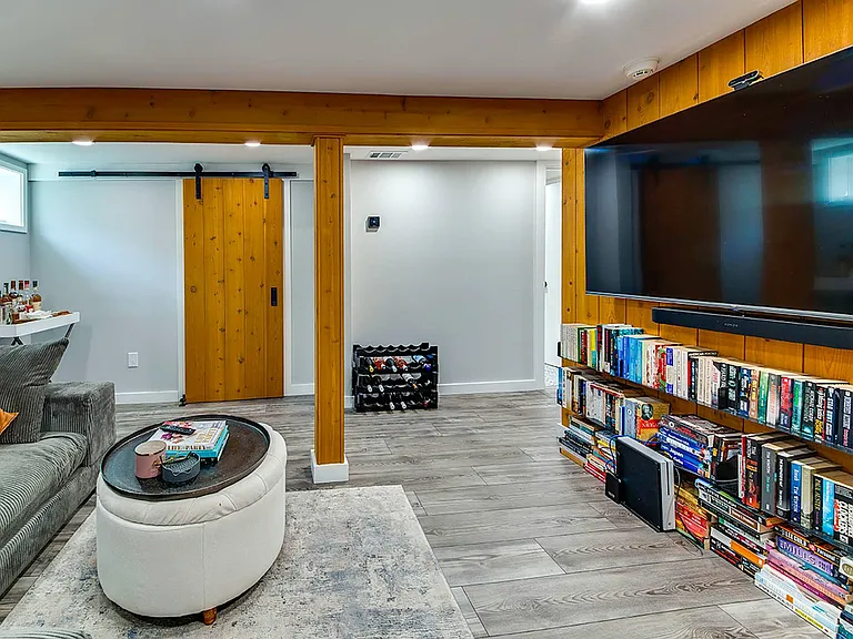 11 Deer Ln — Photo 16