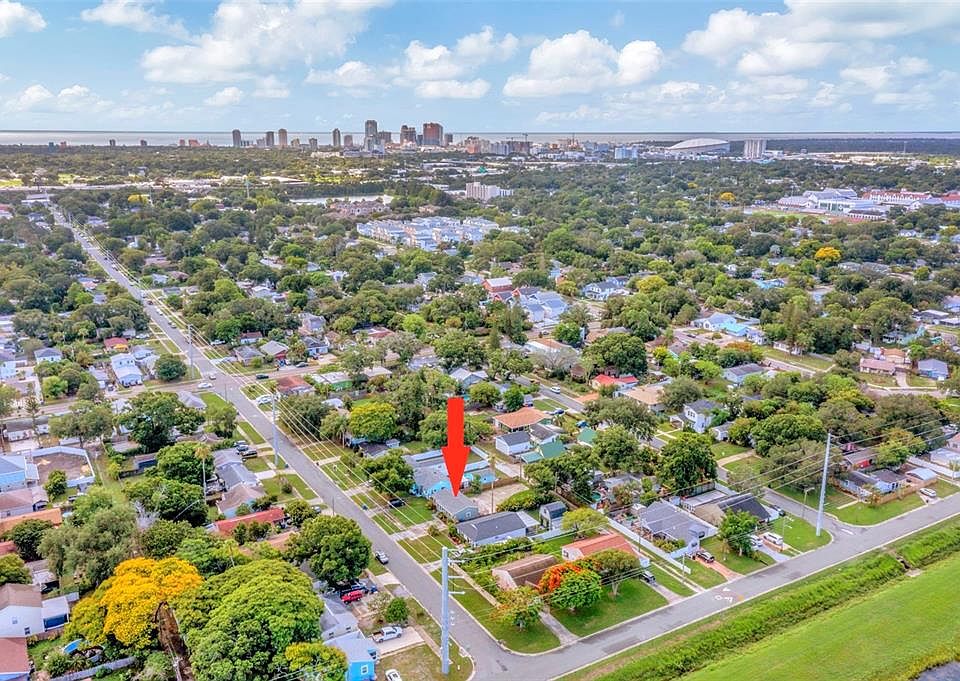 1st image of 2866 15TH AVENUE N
