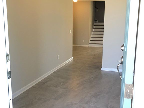 2nd image of 339 Deerfield Meadows Cir