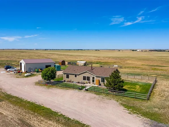 59520 E 64th Avenue, Strasburg, CO 80136