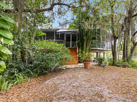 3rd image of 535 SW Linden Street