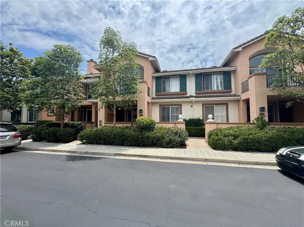 1003 Solvay Aisle, Irvine, CA 92606