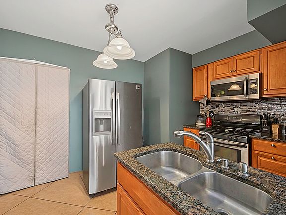 3rd image of 4226 W Haddon Ave