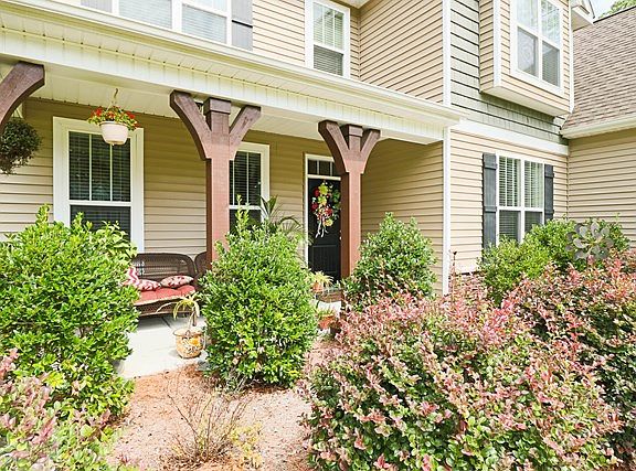 2nd image of 2219 Granville Dr