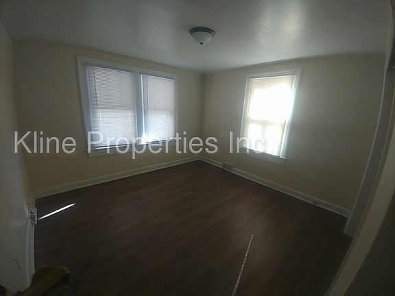 3rd image of 3518 N Sherman Dr