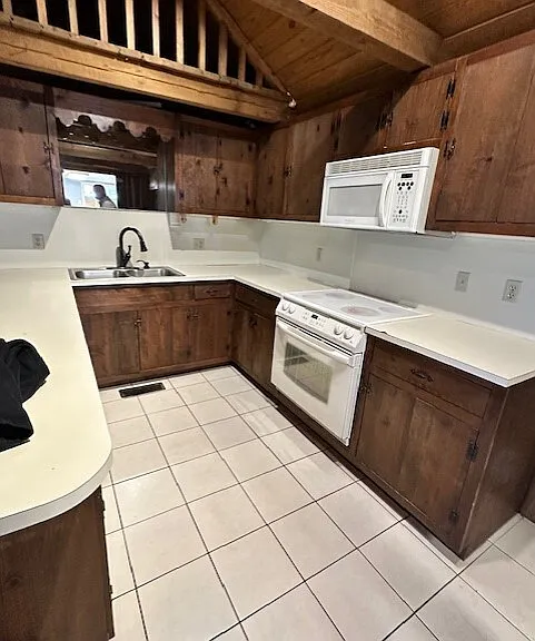 440 Shadow Ln — Photo 9