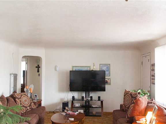 5th image of 7612 Matamoros Dr