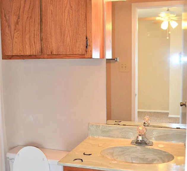 1251 Dallas Dr — Photo 10