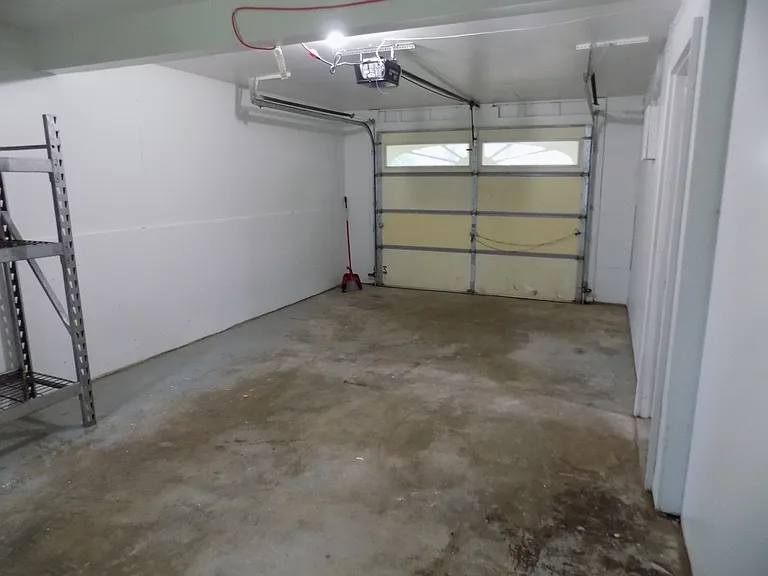 115 Belmont Dr — Photo 23