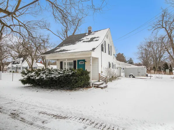 614 68th St SE, Grand Rapids, MI 49548