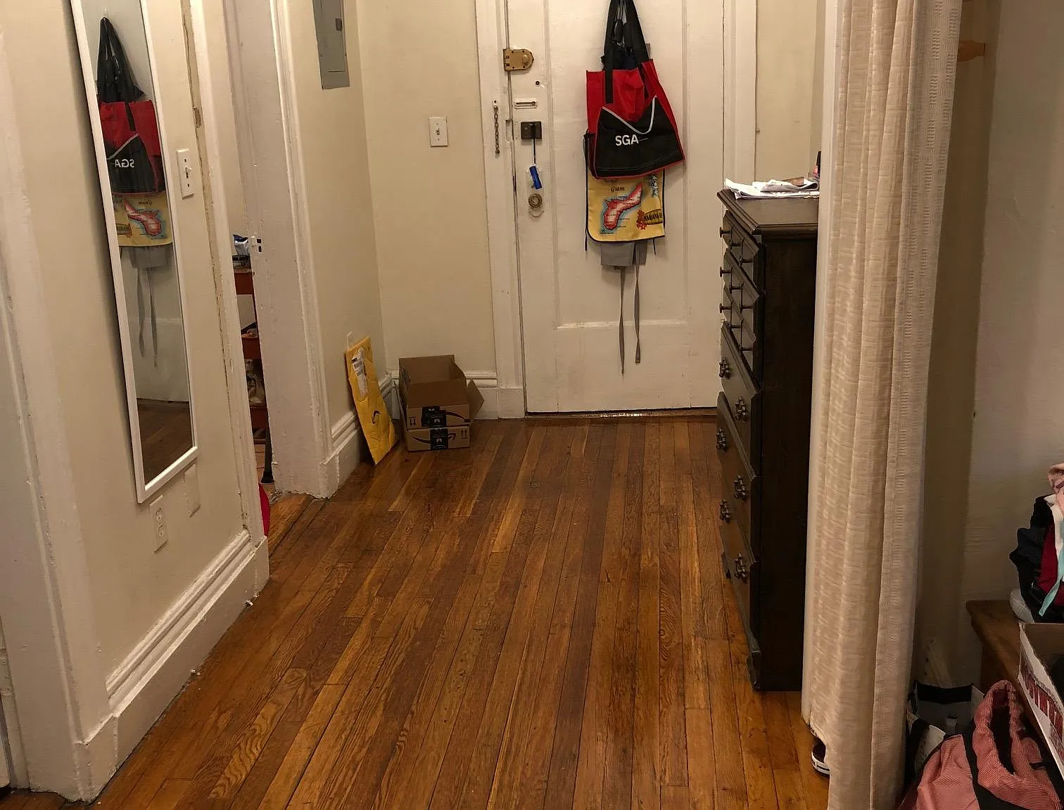 2 bed, $3,200 — Photo 3