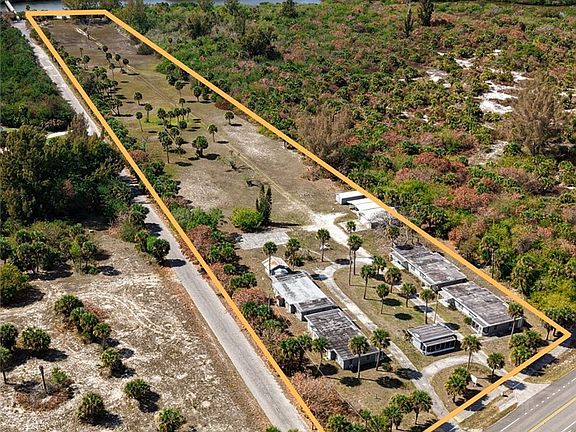 3rd image of 3704 N Highway A1a