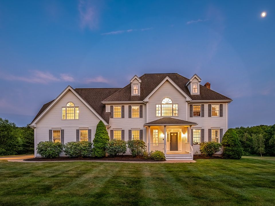 1st image of 37 Farmbrook Drive