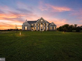 12221 Parkgate Dr, Nokesville, VA 20181