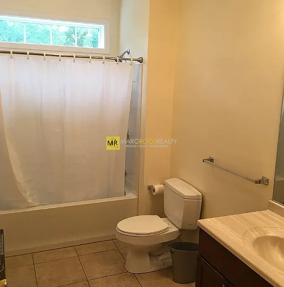 253-255 South St #253 — Photo 15