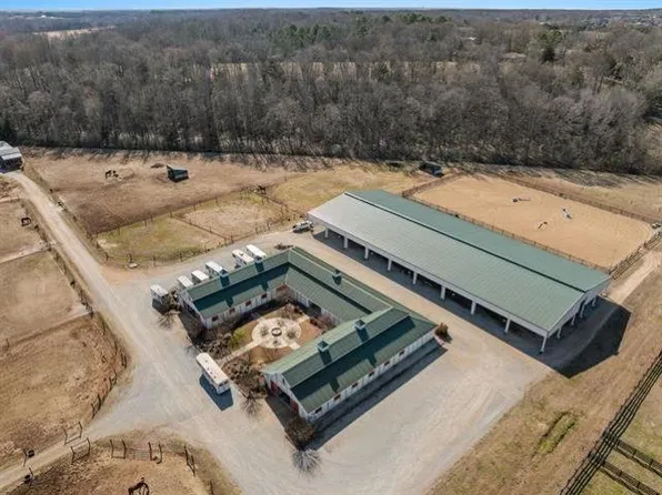 29146 Capshaw Rd, Harvest, AL 35749