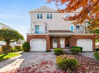 398 Nome Ave, Staten Island, NY 10314